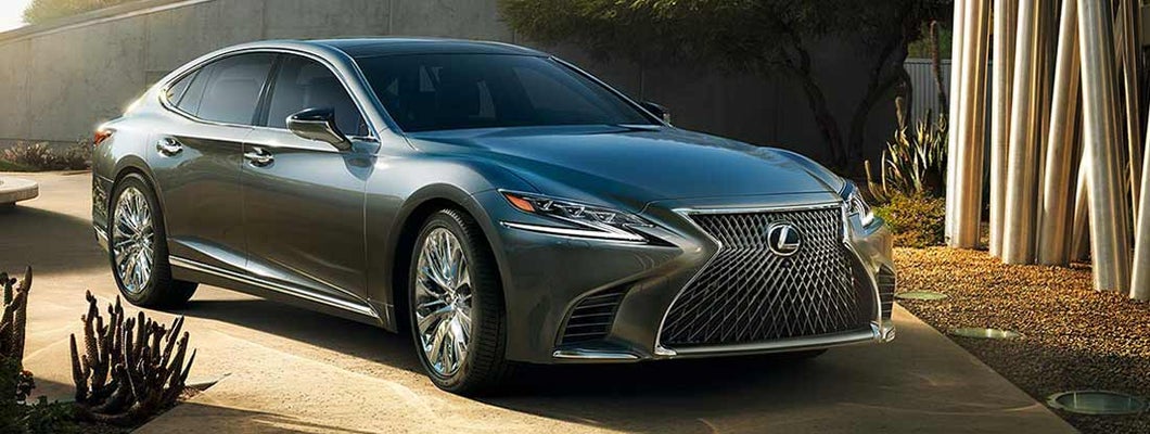 Lexus Sedan. Find Lexus Insurance.