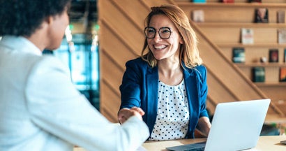 Business people shaking hands in the office. Independent Insurance Agents: What Are They and What Do They Do?