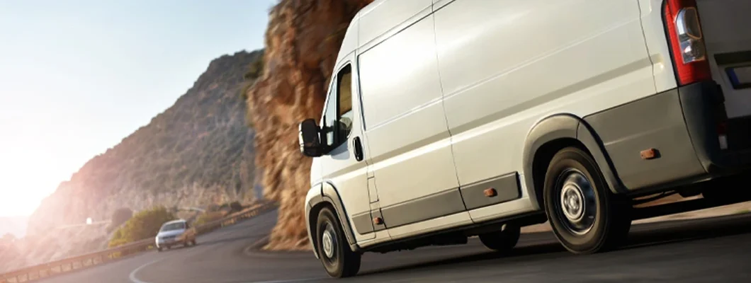Shipping of goods using of commercial delivery van. Find New Mexico Commercial Vehicle Insurance.