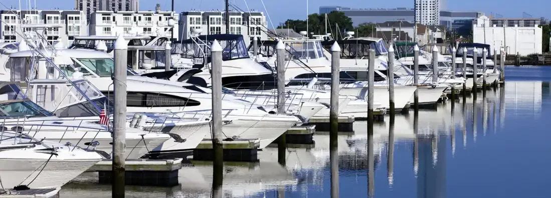 Sport Fishing Boats and Yachts in a Marina in Atlantic City, New Jersey. Find New Jersey Boat Insurance.