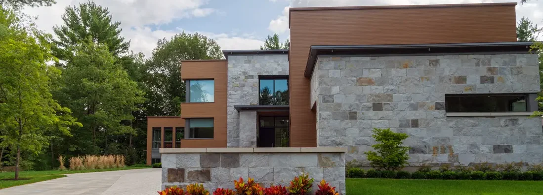 Luxury House on Lake Michigan, Wisconsin. How to Find the Best Homeowners Insurance in Shorewood, Wisconsin.