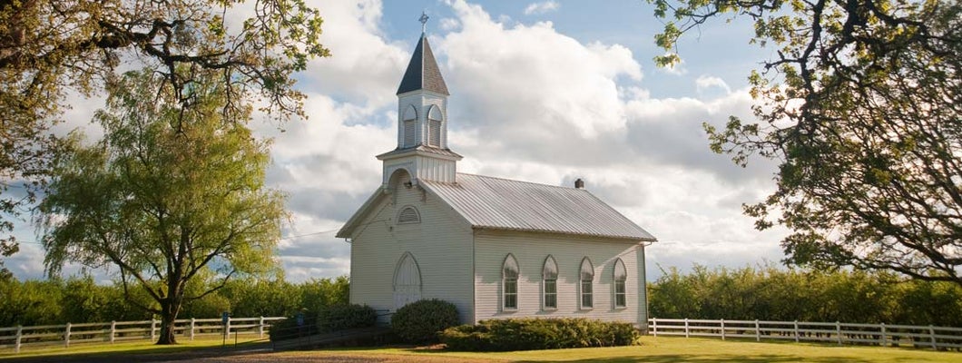 Old rural church in Willamette Valley, Oregon. Find church insurance.