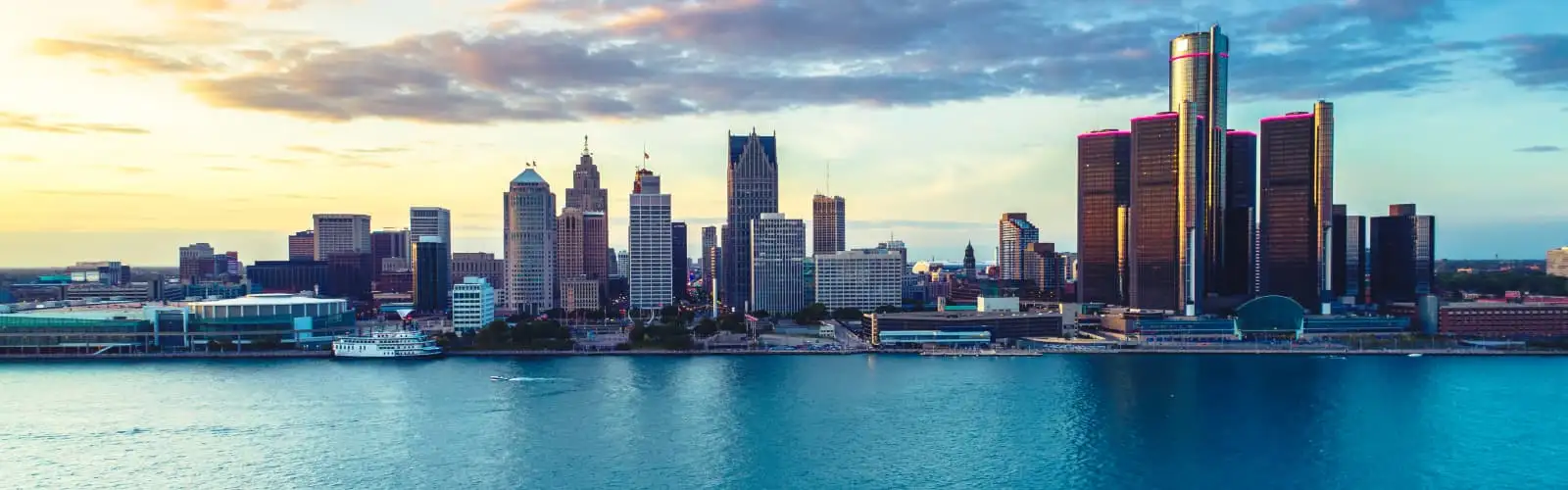 Detroit Skyline, Detroit, Michigan. Find Michigan insurance.