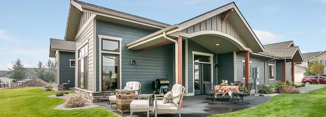 Backyard and back patio. Chanhassen, Minnesota Homeowners Insurance.