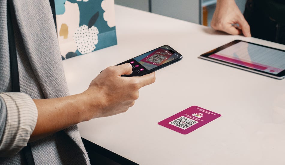 L'autocollant Payconiq grâce auquel votre patient ou votre client saisit lui-même un montant