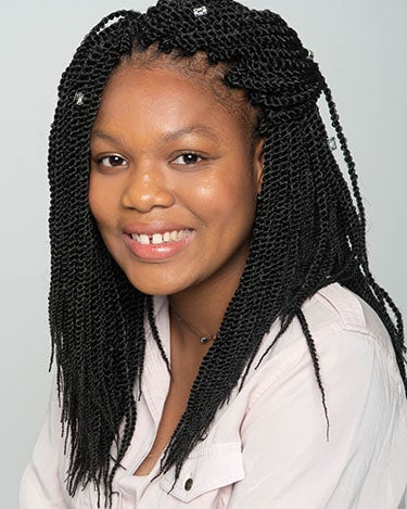 I'Yonna profile picture on adoption gallery.