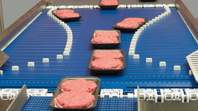 Hamburguesas crudas en integrador AIM