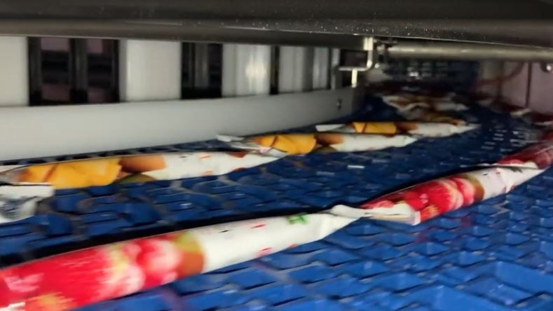 Sachets tubulaires de sorbets de gelée sur les tapis transporteurs DirectDrive pour congélateur à spirale
