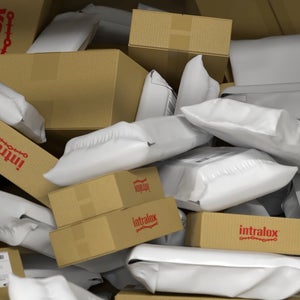 Rendering of stacked bulk flow of boxes and polybags