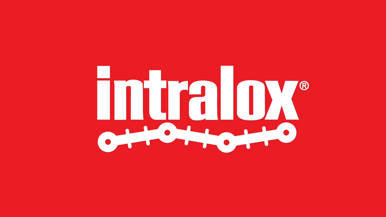 Logotipo da Intralox em fundo vermelho