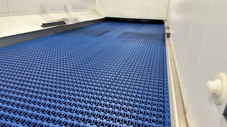 Series 1700 Metal Detectable Flush Grid Belt
