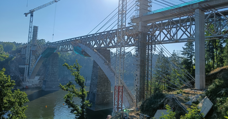 Il ponte ferroviario ad arco
