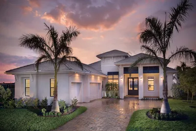 Ulyssa B Front Elevation Lights_1.jpg