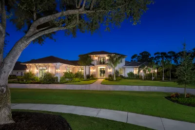 Casa Bordolino Front Exterior.jpg