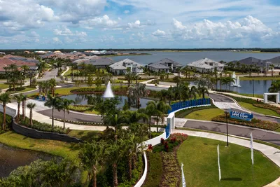 Web JPG-Wild Blue at Waterside - Lorraine Rd Entrance 02.jpg