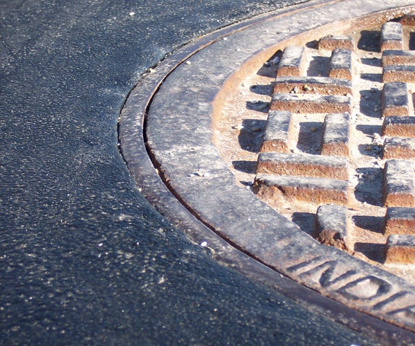 ENNIS-FLINT® by PPG PREMARK® Manhole Protection Rings