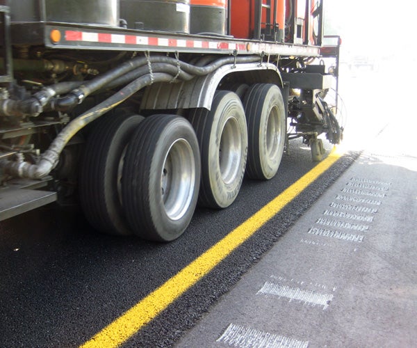 ENNIS-FLINT® by PPG PAVEMARK® Thermoplastic pavement markings