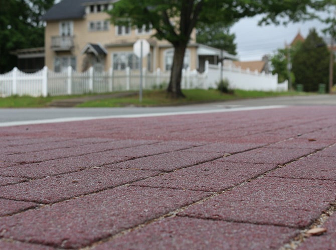 TrafficScapes surface system in a brick pattern. ENNIS-FLINT® by PPG TRAFFICSCAPES® Surface System Portfolio