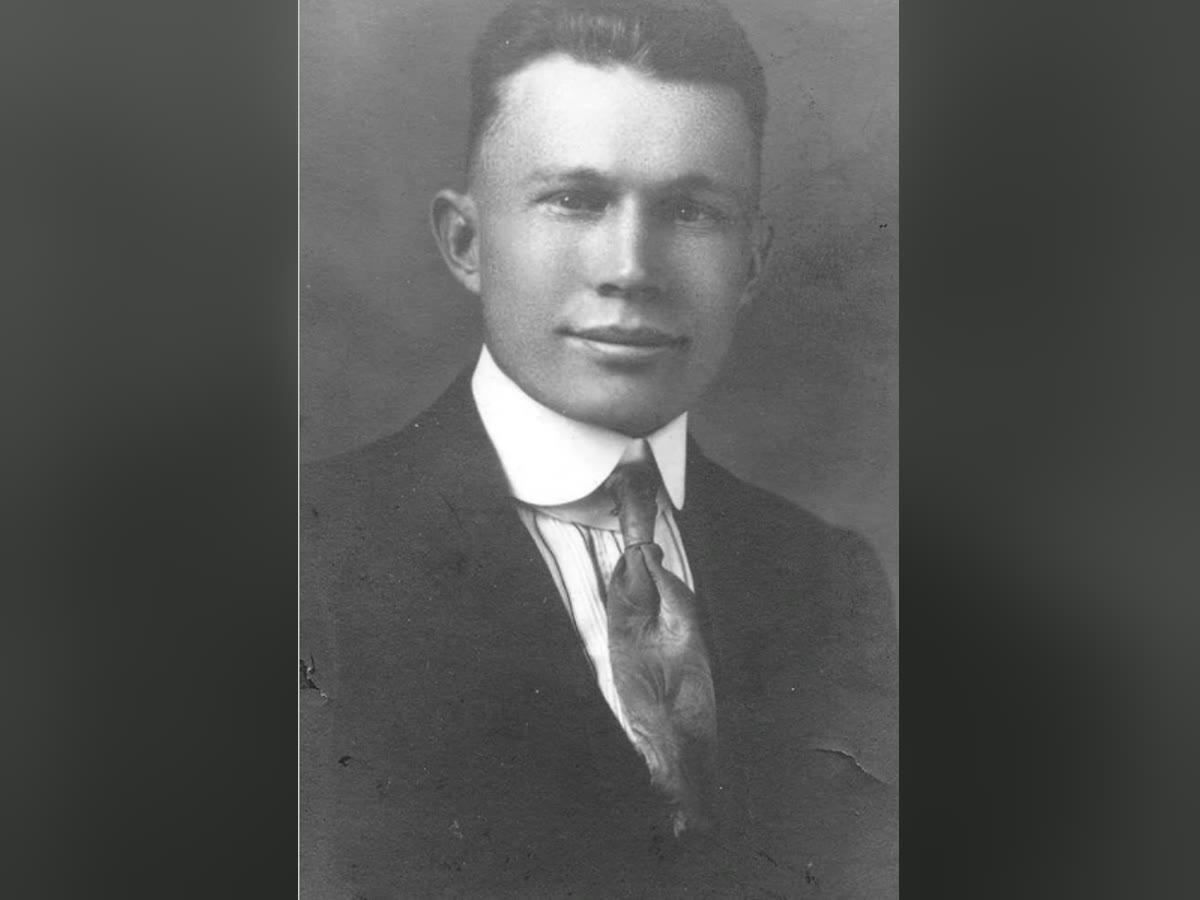 H.N. "Rusty" Russell