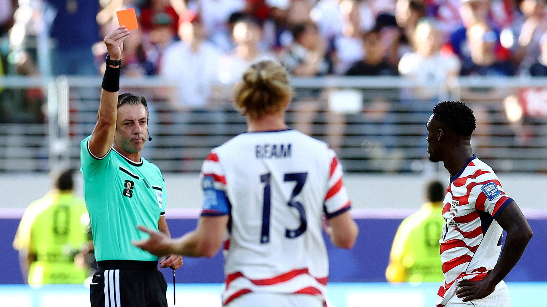 FILE PHOTO: Soccer Football - FIFA World Cup 2026 - Round of 32 - United States v Bosnia and Herzegovina - San Francisco Bay Area Stadium, Santa Clara, California, U.S. - July 1, 2026 Folarin Balogun of the U.S. is shown a red card by referee Raphael Claus REUTERS/Phil Noble/File Photo