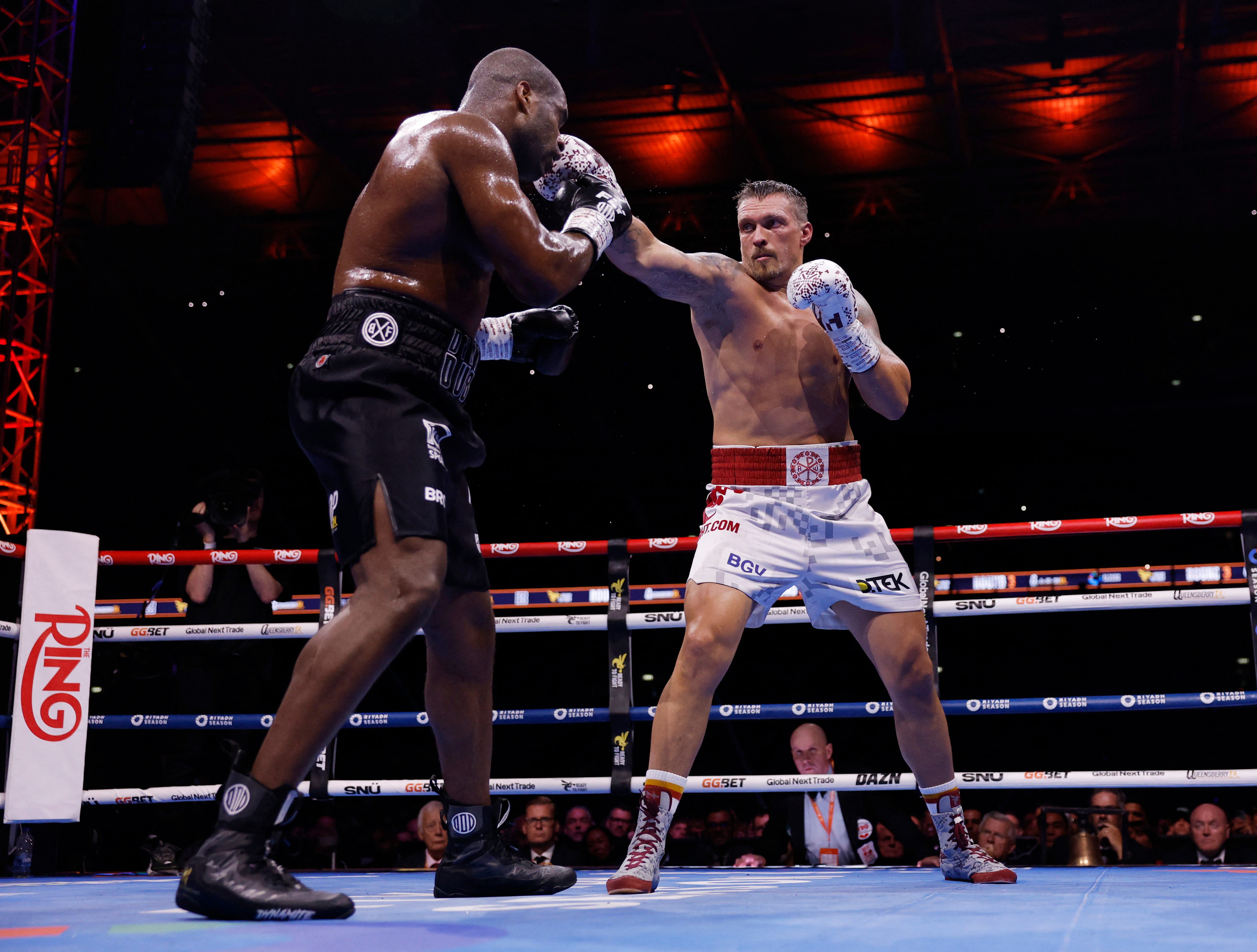 Oleksandr Usyk vs Dubois.