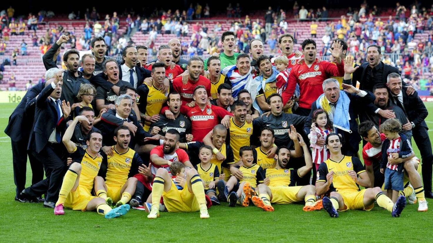 Atlético Madrid celebrates at the Camp Nou in 2013