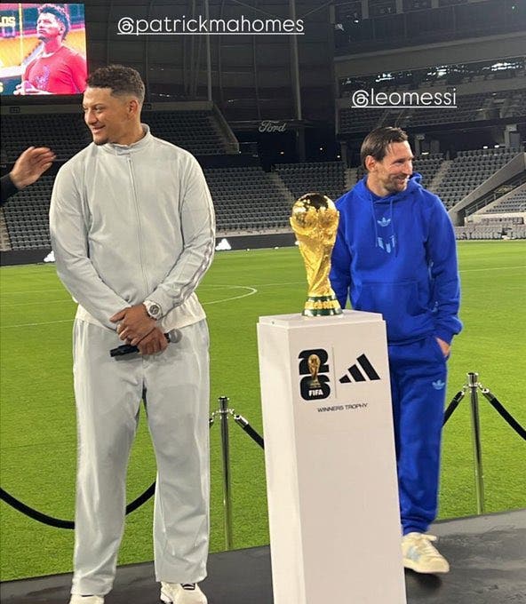 Mahomes Messi