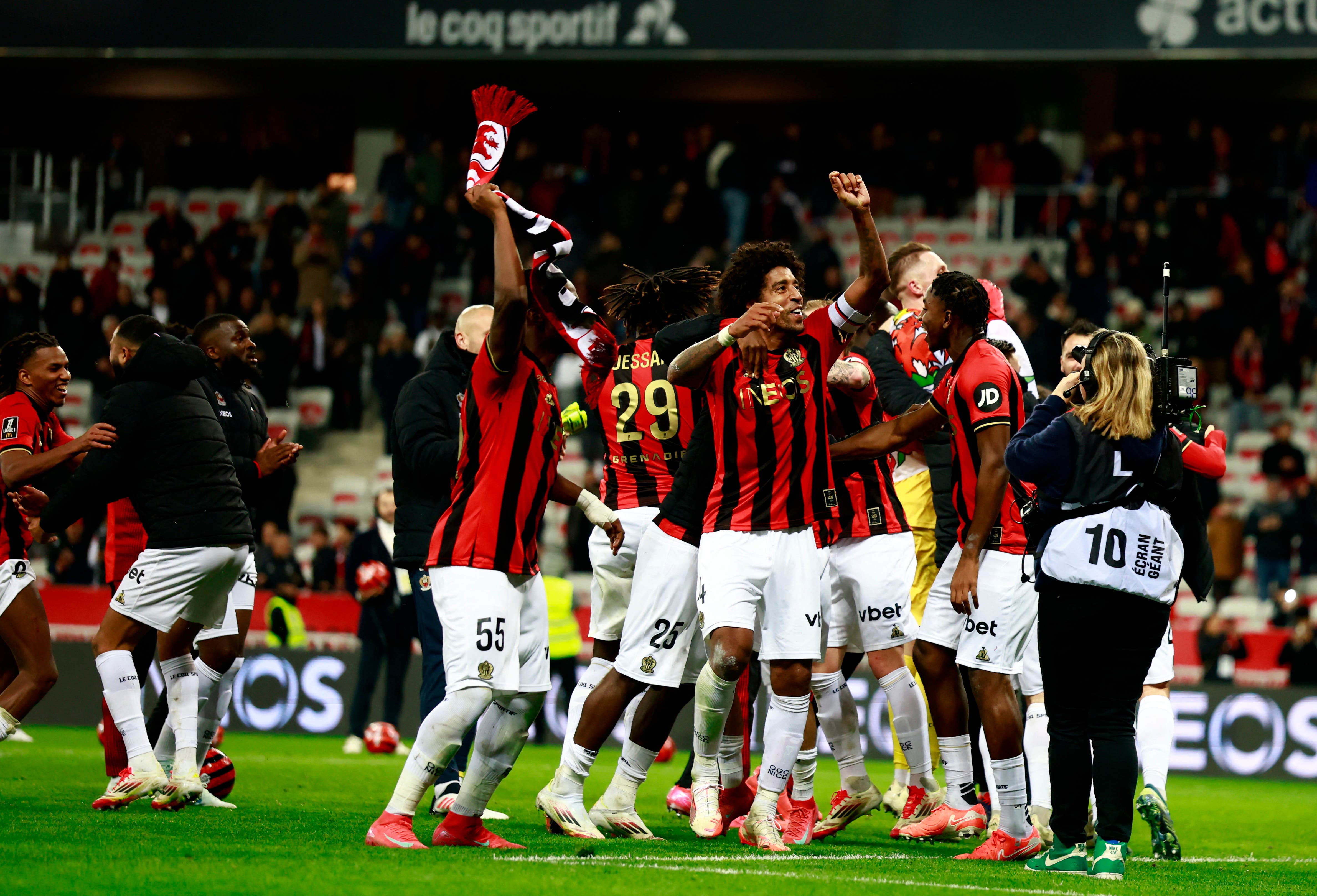 nice celebrates after defeating marseille