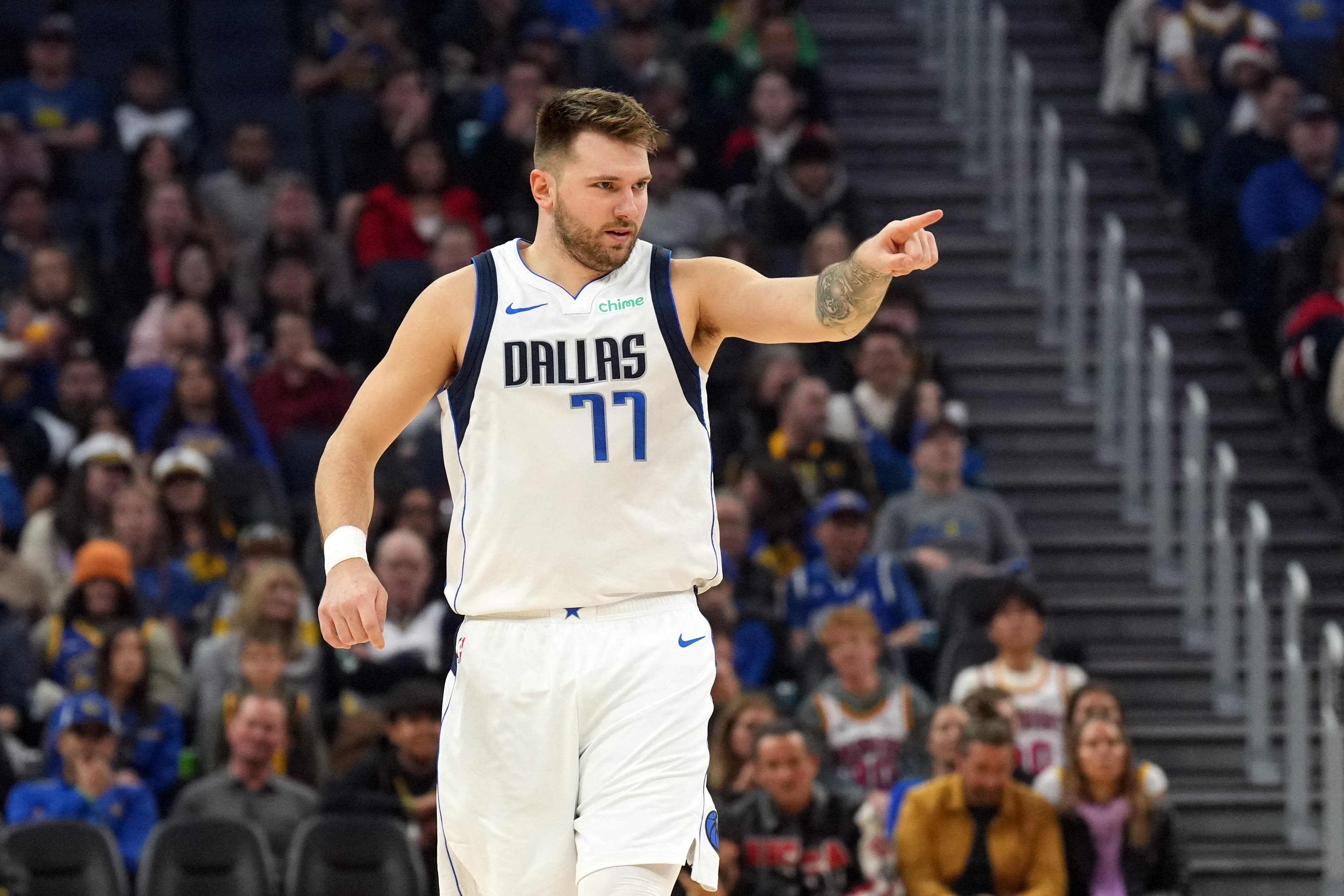 Doncic Mavericks.