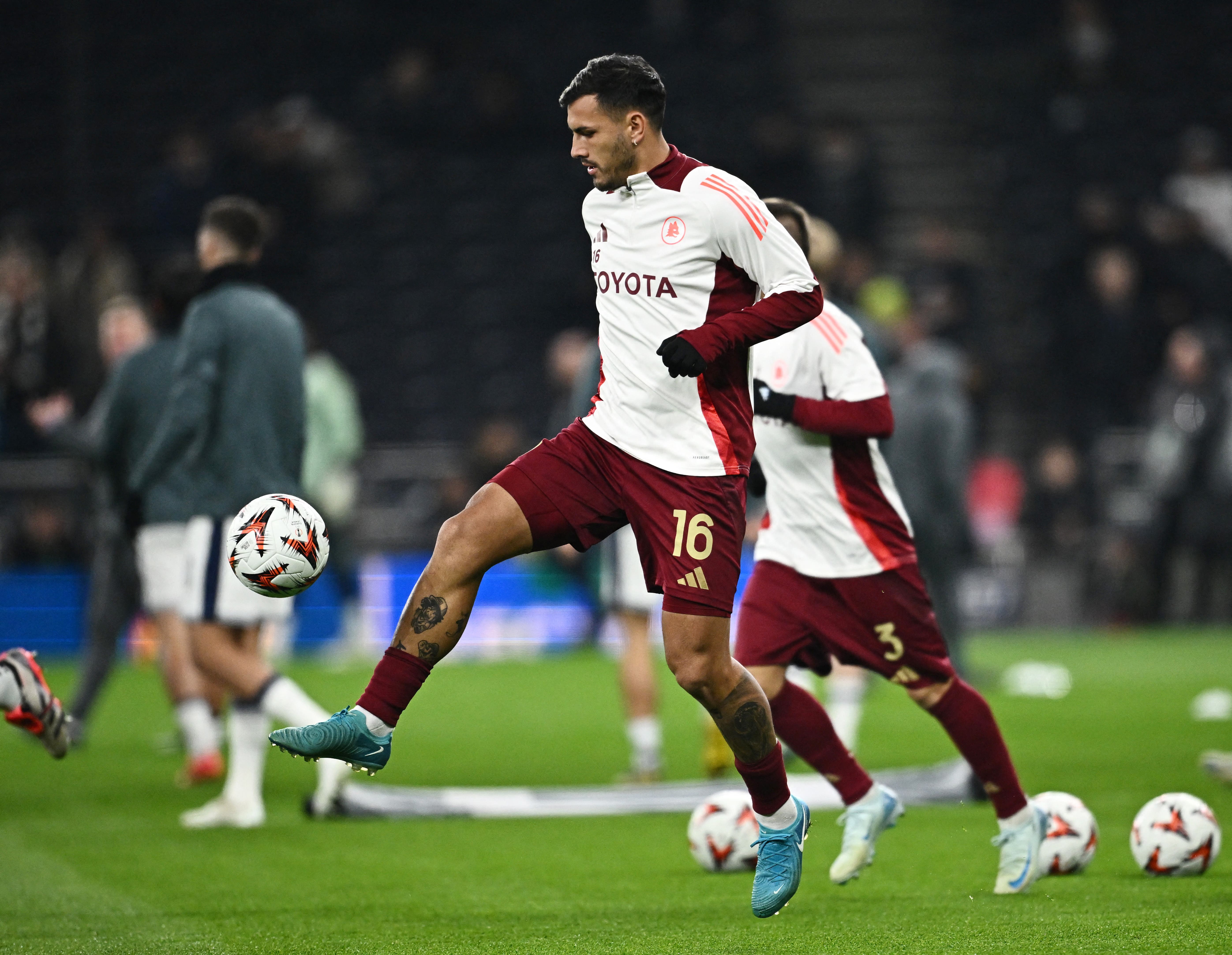 AS Roma's Leandro Paredes during the warm up before the match 