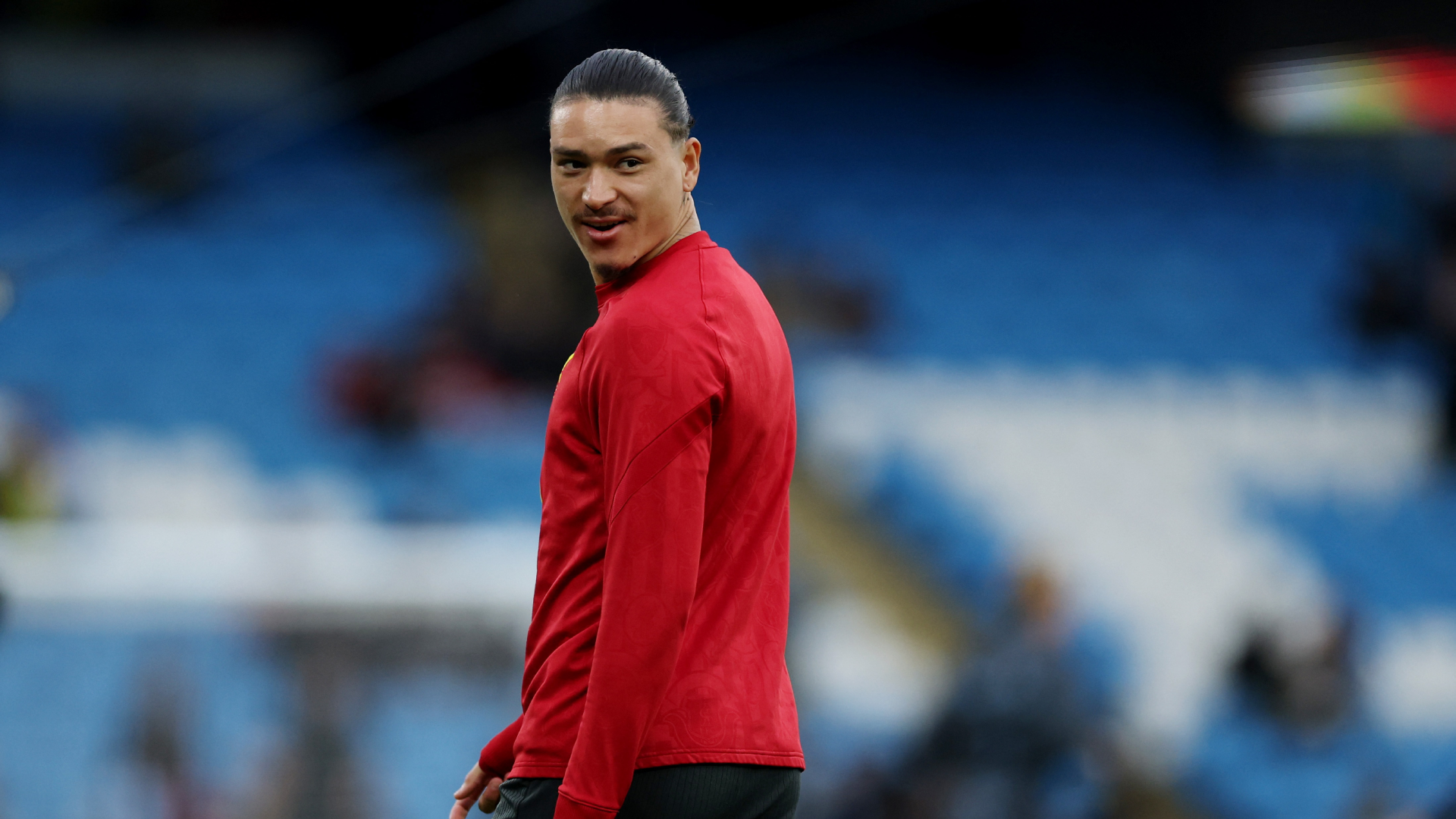 Darwin Núñez before a match with Liverpool.