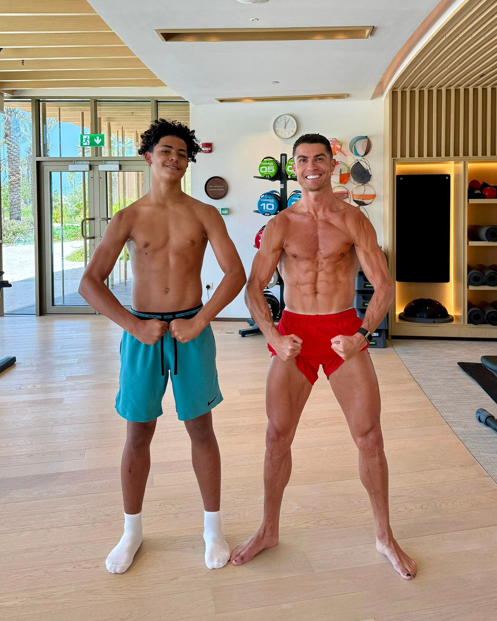 Cristiano Ronaldo y su hijo