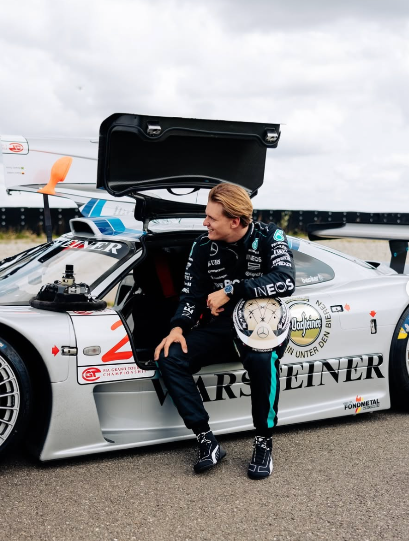 Mick Schumacher Pilot Mercedes