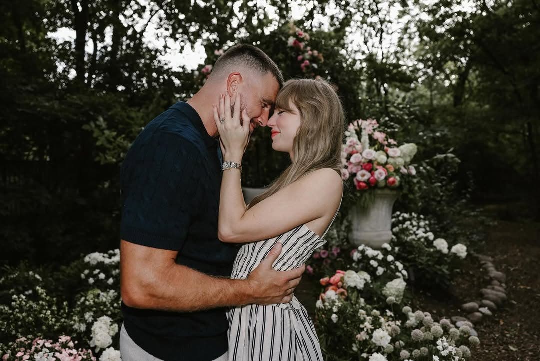 Taylor Swift & Travis Kelce Engagement.