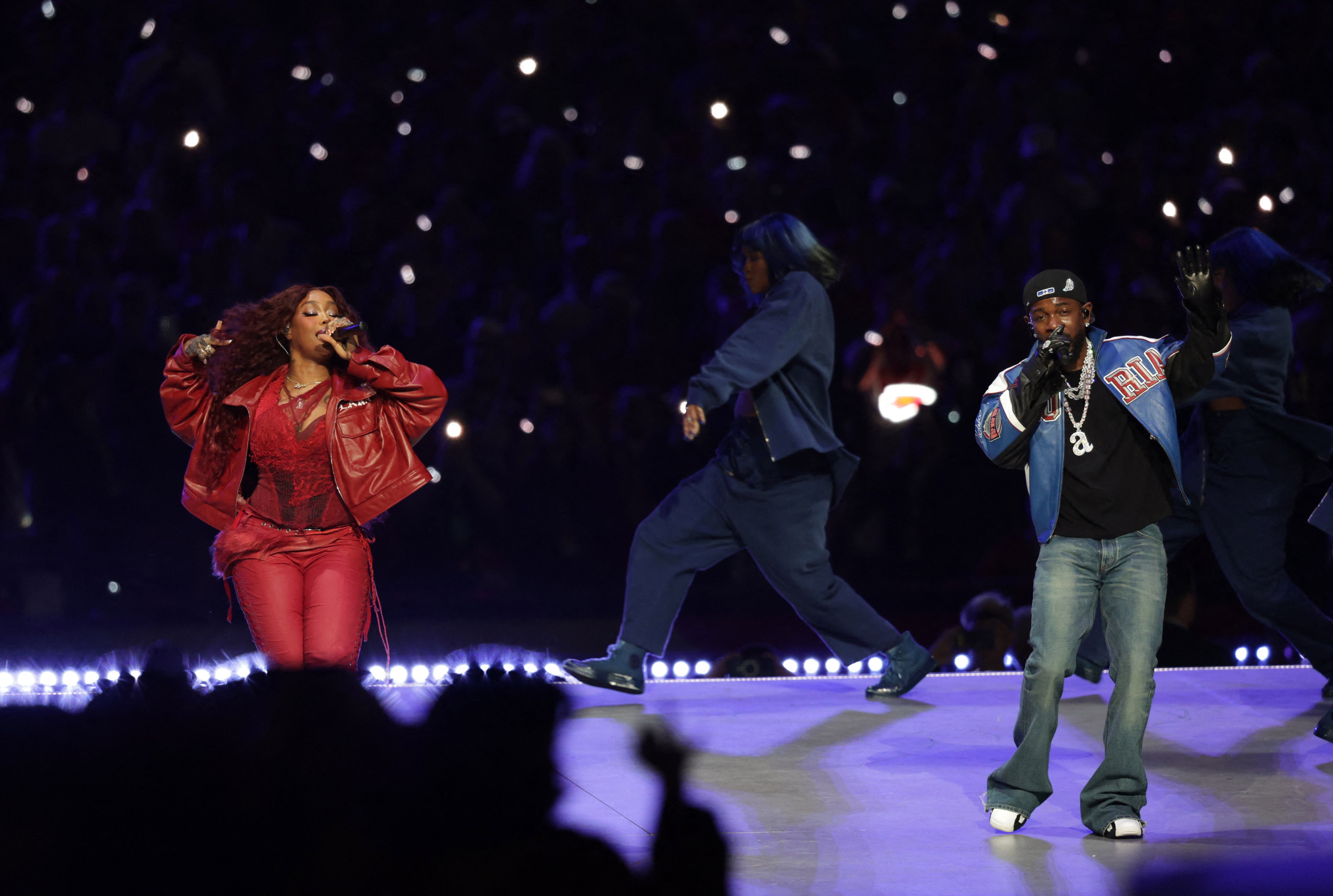 Kendrick Lamar and SZA perform during the halftime show