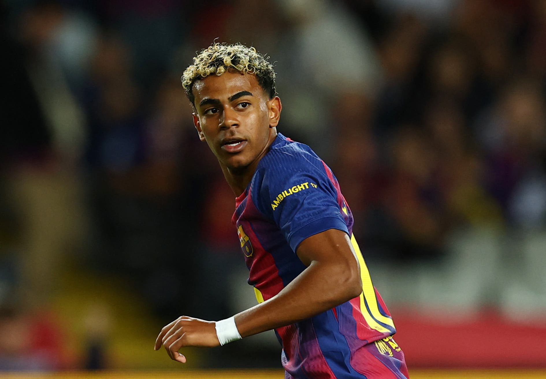 Soccer Football - LaLiga - FC Barcelona v Elche - Estadi Olimpic Lluis Companys, Barcelona, Spain - November 2, 2025 FC Barcelona's Lamine Yamal celebrates scoring their first goal REUTERS/Albert Gea