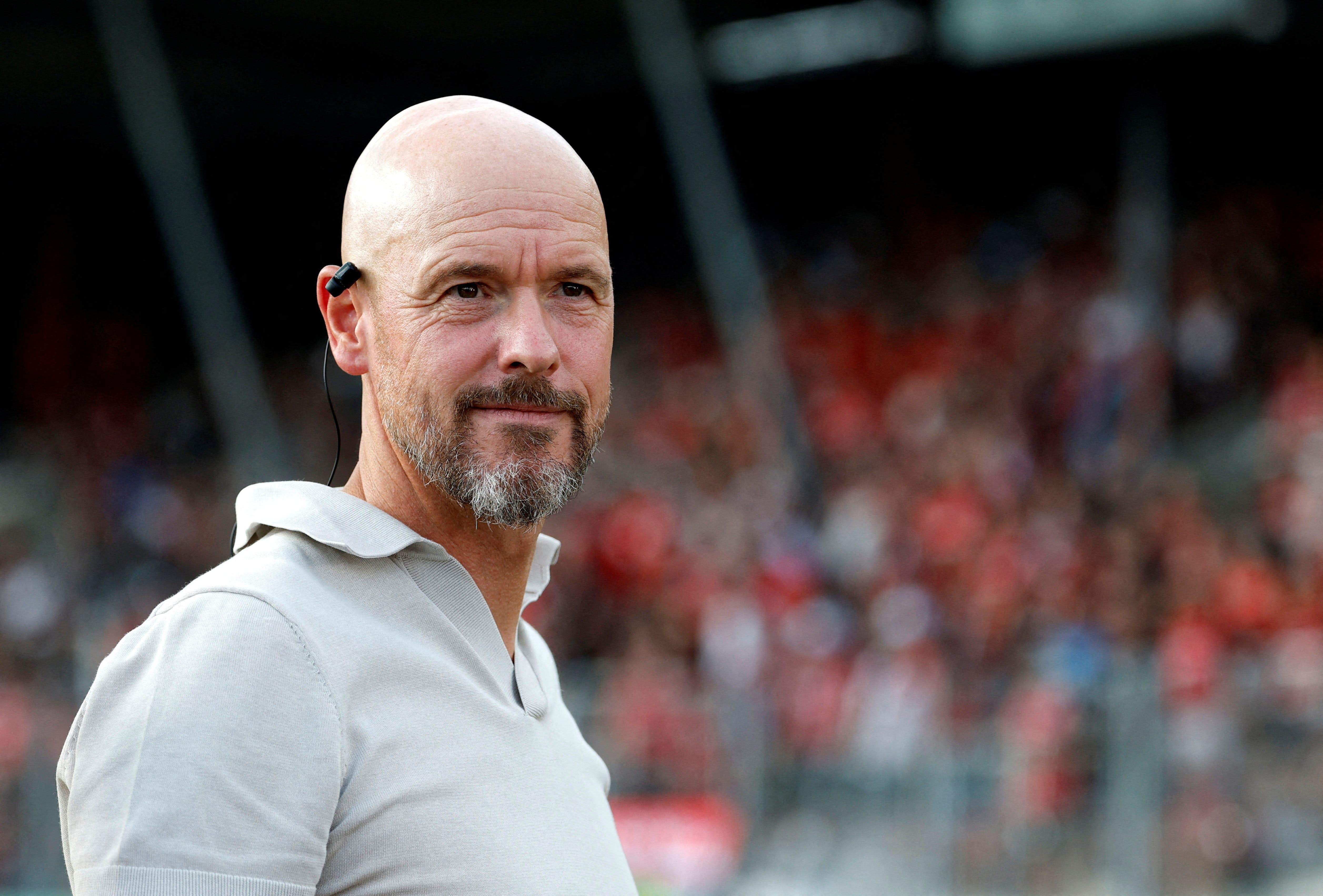 Erik Ten Hag durante un partido con el Bayer Leverkusen.
