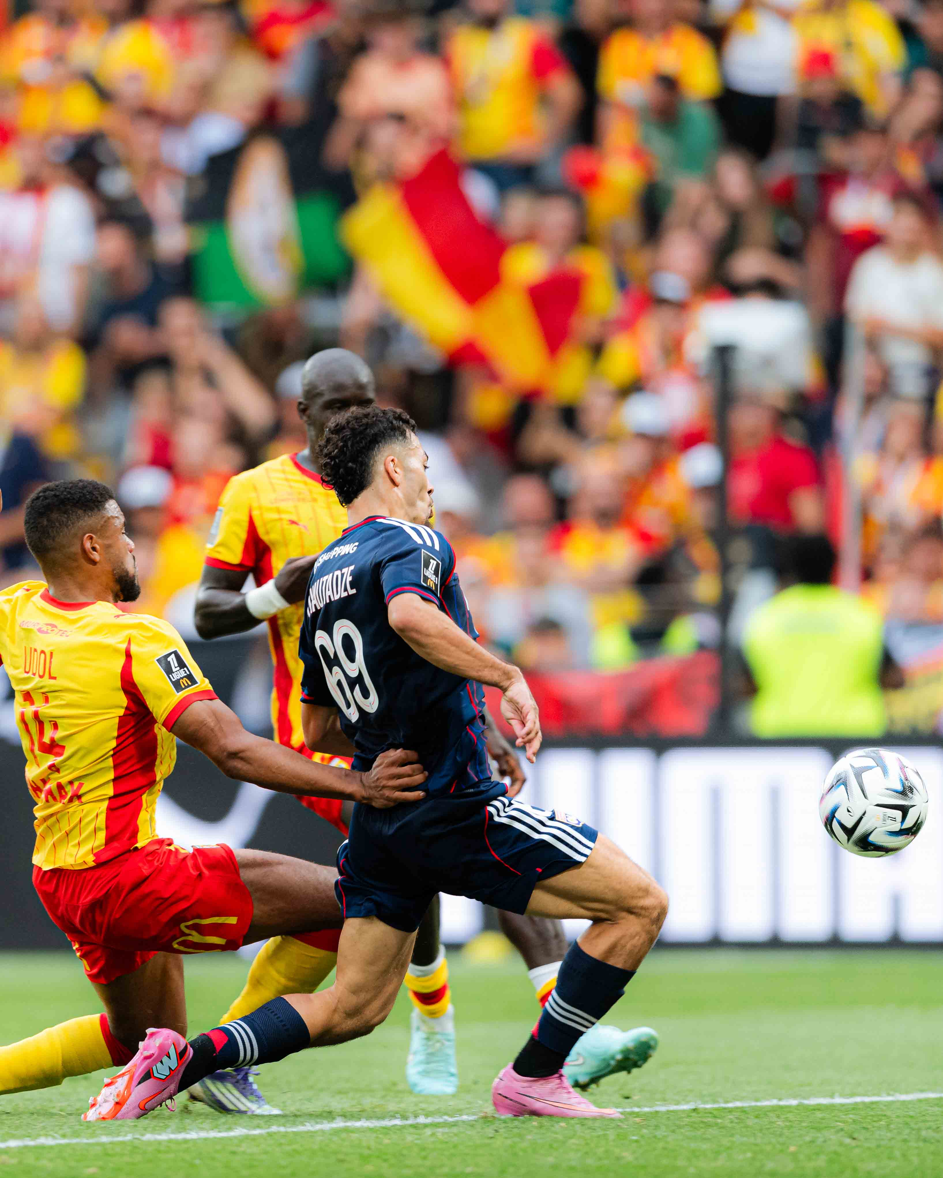 Lens vs Lyon