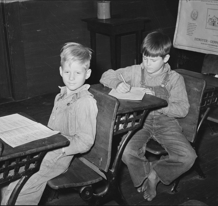 Depression-era schoolchildren in San Augustine County (Library of Congress photo archives)