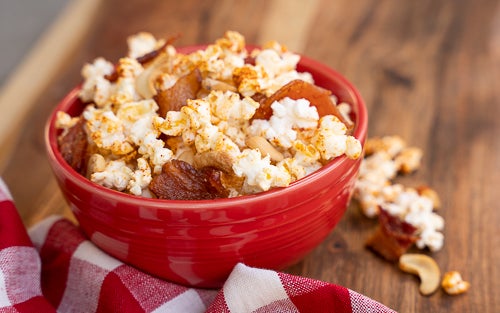 Sweet & Spicy Popcorn with Bacon