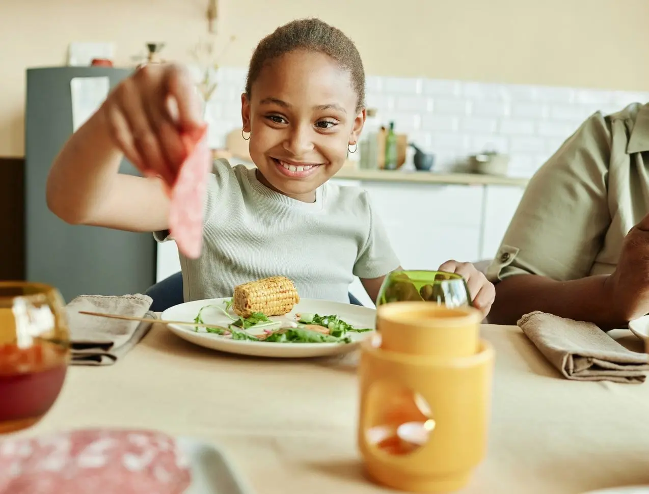 Why a balanced lunch matters and how to make one
