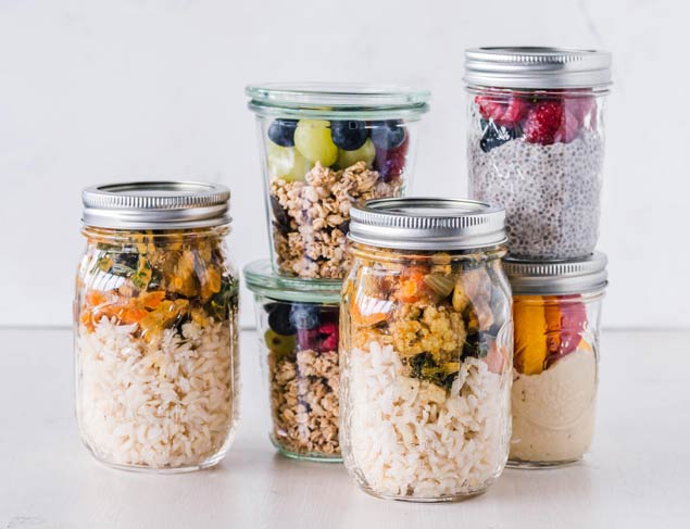 Six meal prepped jars