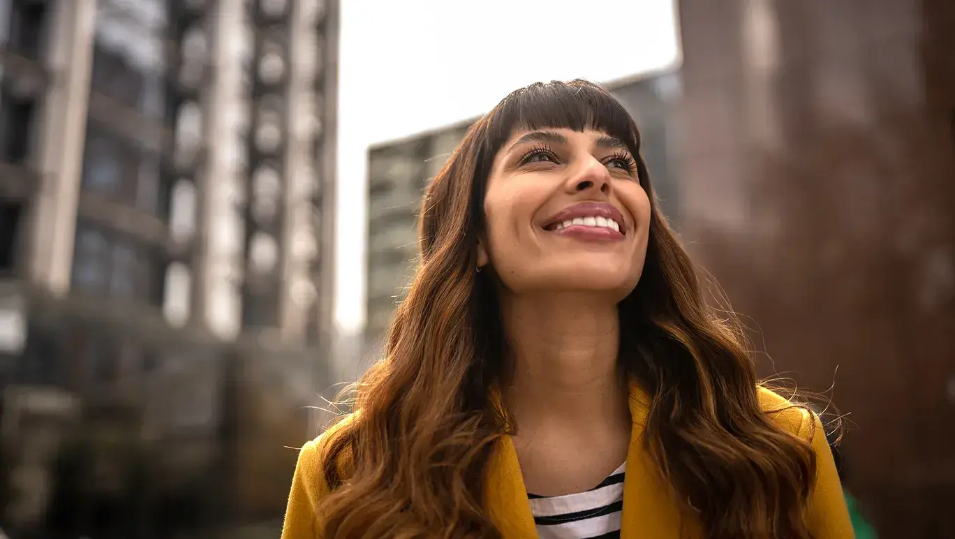 How gratitude contributes to happiness