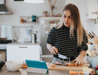 The facts about healthy eating for teenagers