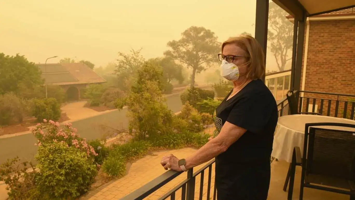 9 tips to stay safe from bushfire smoke
