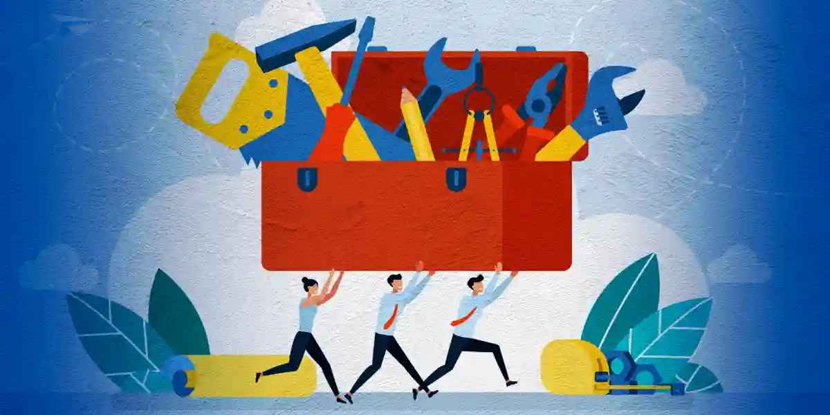 Illustration von Mitarbeitern, die einen großen Werkzeugkasten mit einer Reihe von Tools tragen, um eine Vielzahl von Arten von Führungsbeurteilungen darzustellen, die Sie für die Auswahl und Entwicklung verwenden können