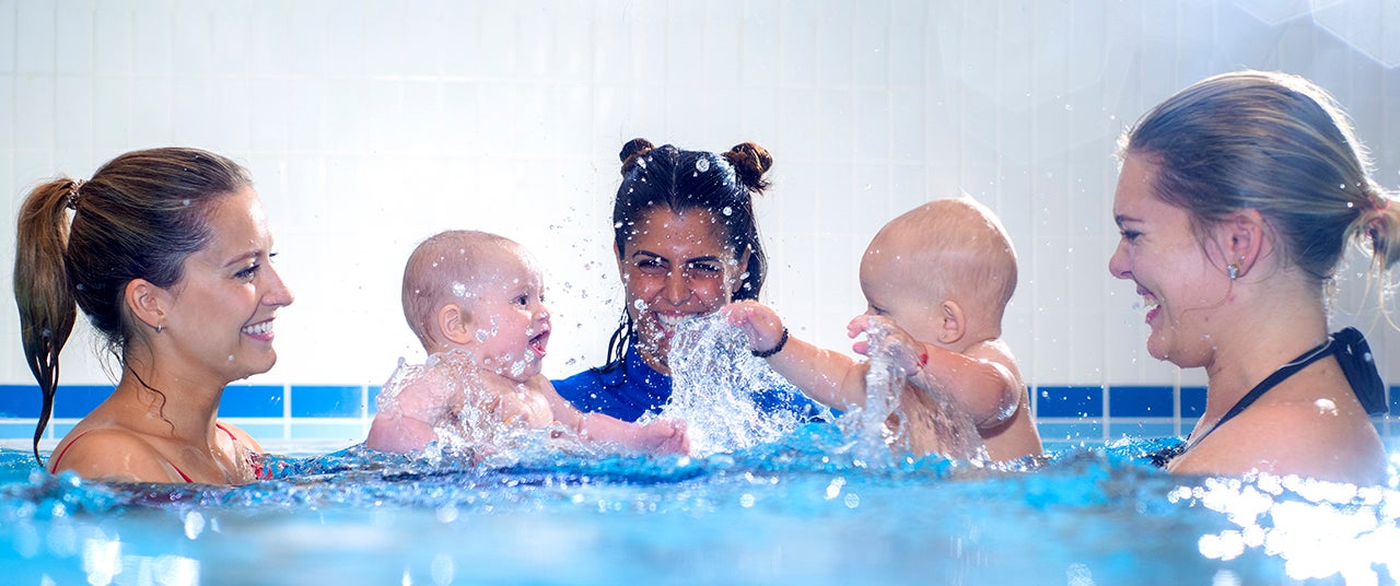 Water Babies baby swimming lesson