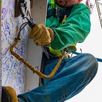 Tightening bolt to the beam