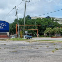 Gateway church entrance on brent lane