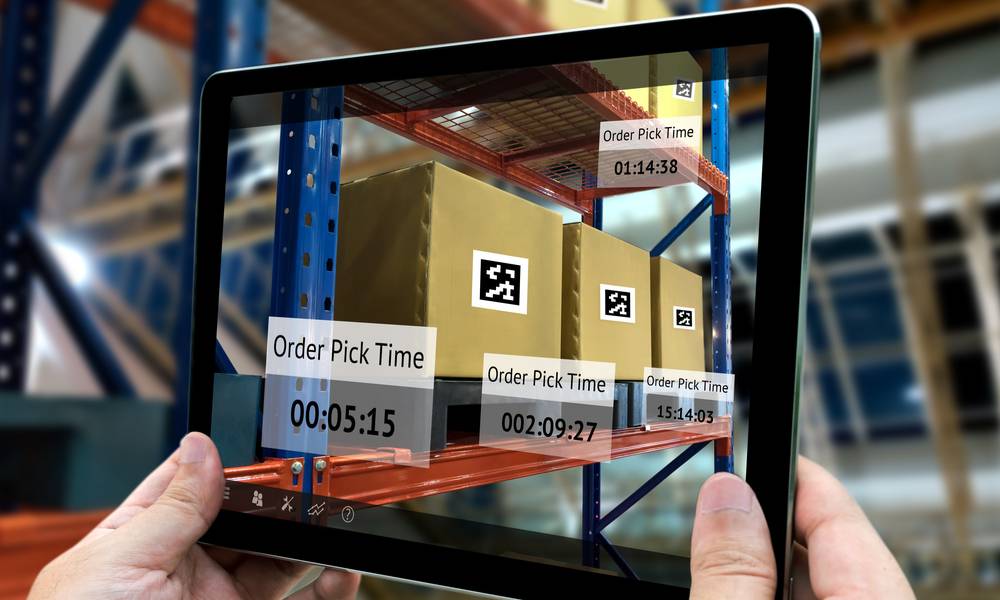 Augmented reality and smart logistics in a warehouse (1).jpg